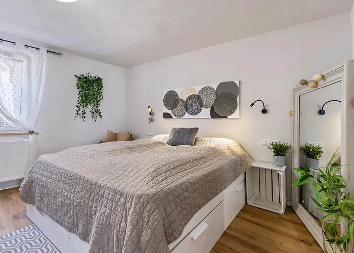 La 12 דירה באד אוראך