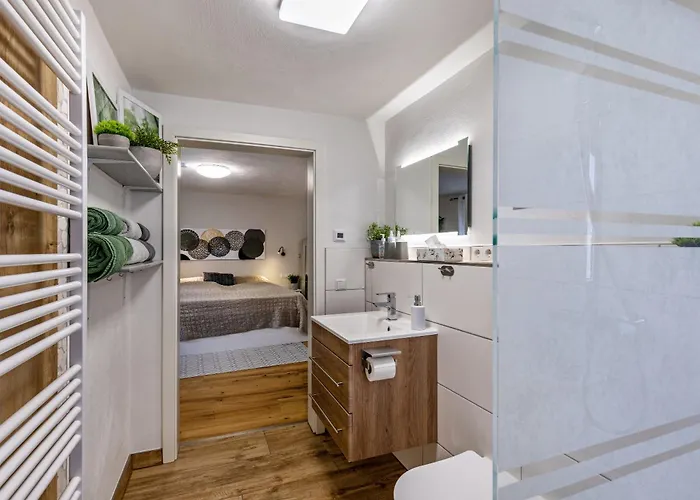 La 12 * באד אוראך